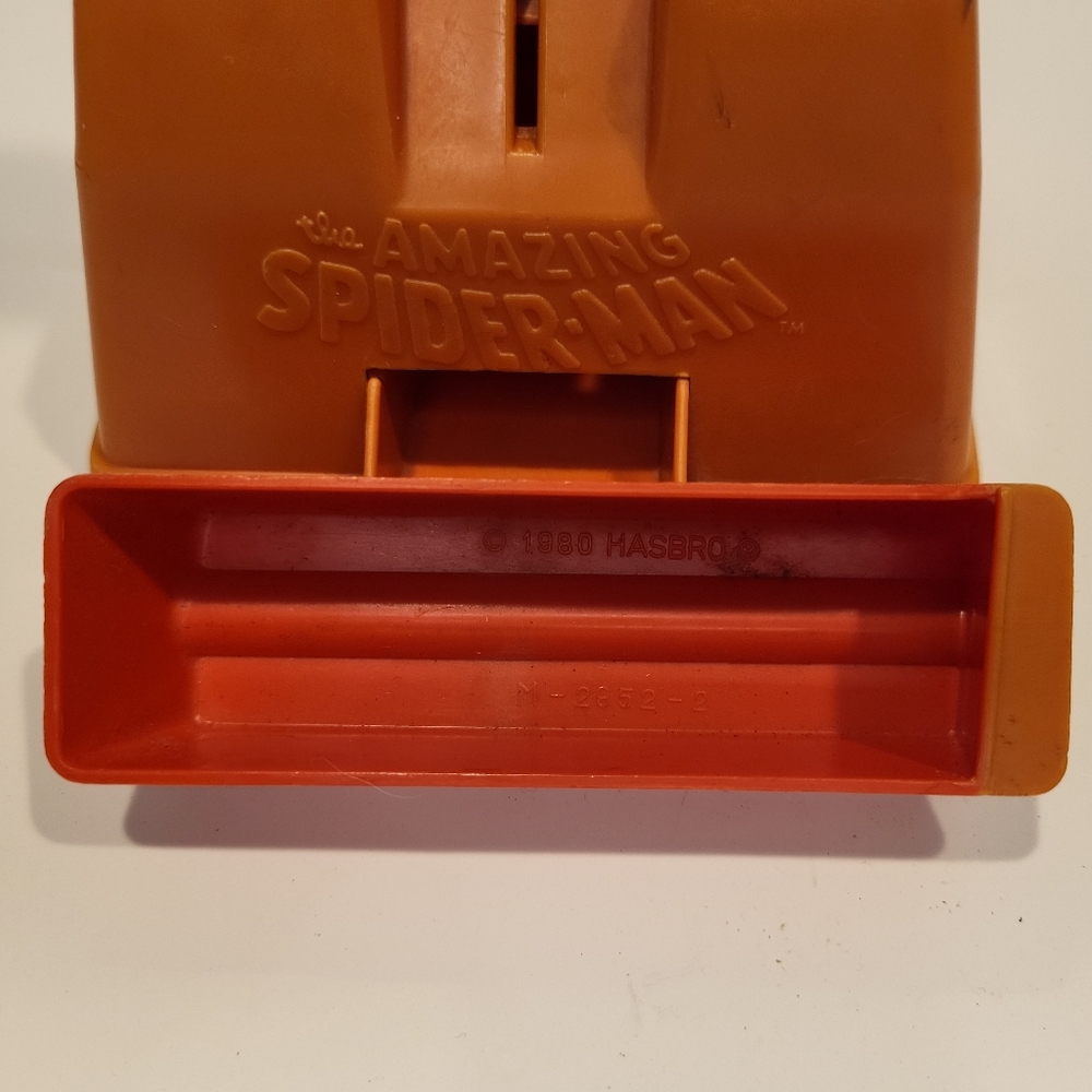 Vintage 1980 The Amazing Spider-Man Gumball Machine 1979 Spiderman Hasbro - Picture 6 of 9